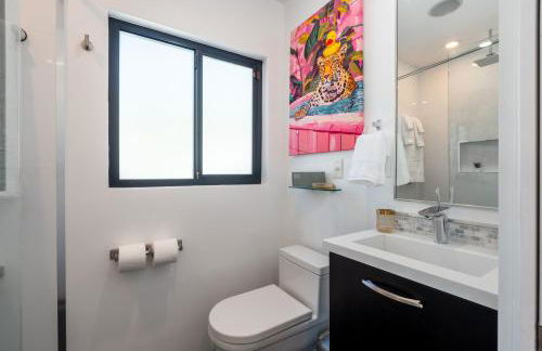 Casa Colibri | Tennis Club Elegance with Pool, Spa & Mountain Views - Foto 41