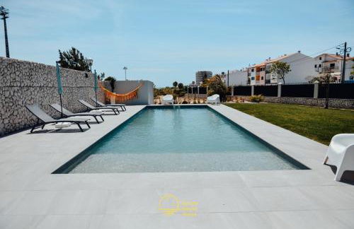 Yellow Sweet Home - Maria e Beatriz - Foto 1