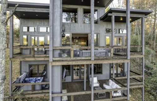 Modern Rustic Cabin with Sprawling Views and Hot Tub - Foto 3