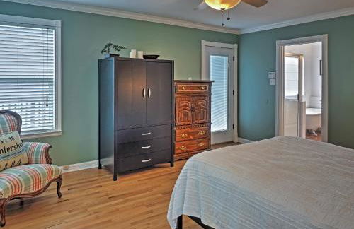 Quaint Austin Home with Yard about 5 Mi to Downtown! - Photo 16