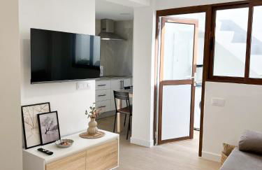 Sobre El Callejón - Foto 21