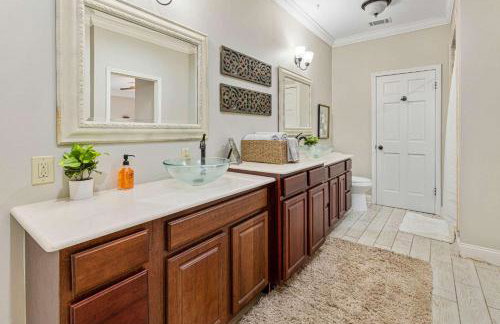 Modern Spacious 3 Bedroom Home - Foto 16