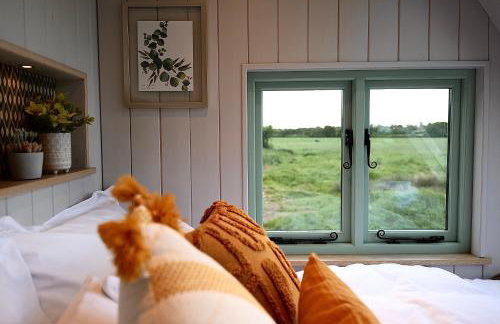 Luxury Retreat 30mins Taxi Ride From West London - Photo 8