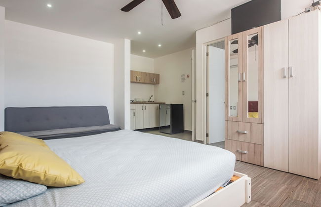 IRIS Studios & Apartments - Photo 10