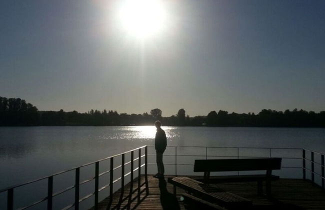 Small House Lake Modern Retreat - Foto 7