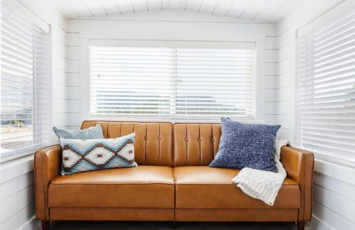 modern home with private hot tub - Foto 17