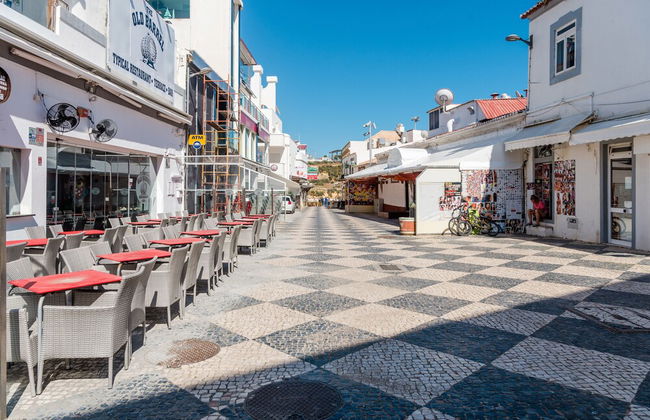 Sea view Apartment with sunbathing Terrace & 2 Swimming pools - Foto 45