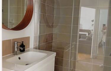 101 - Appart rénové avec 1 chambre spacieuse - Tram et Clinique Mutualiste à 1 min - Foto 7