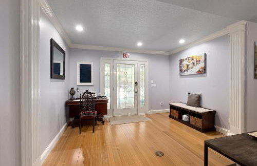 Fountain of Youth House - Scenic Downtown Retreat - Foto 6