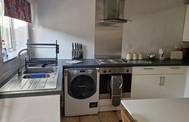 Amani 2-bed Bungalow - Sleeps 4 - Pet Friendly - Foto 8