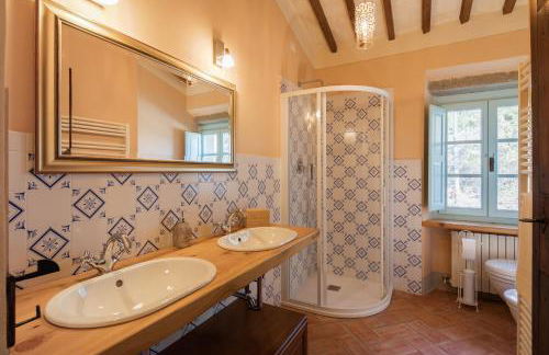 Beautiful Country House Villa Mezzavia With Private Pool in Costiglion Fiorentin - Foto 75