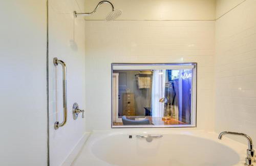 Private Suite in Historic Austin B&B- Sleeps 4 - Photo 29