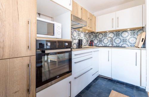 Very Bright Cocoon With Balcony Near The Slopes - Photo 5