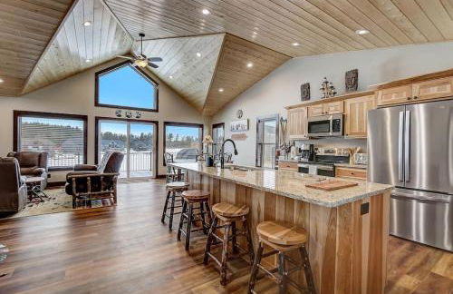 Castle Rock and Buckhorn Beach Lake Home - Foto 1