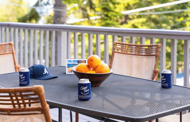 Lake + Beach Access, Pool, Tennis Walk to Chambers Tahoe Timber by Avantstay - Foto 32