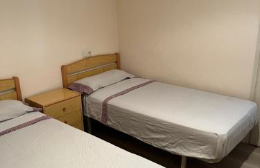 Piso con parking en el centro a 2 minutos de la playa - Foto 15