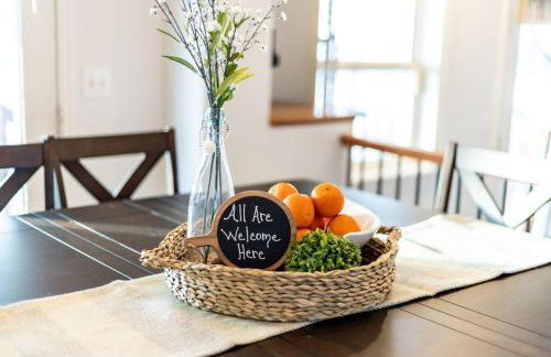 Adventure Retreat Hot Tub, Ping Pong, Close Mtn - Foto 9