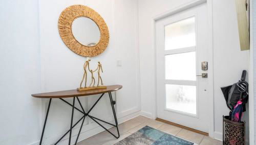 Vibrant Themed Home Prime Location - Foto 3