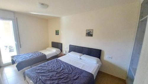 Rosesapparts Gran Via - Photo 2