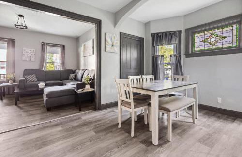 Quiet 3BR Vacation Spot-Minutes to Niagara Falls USA - Foto 10