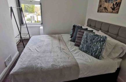 C Spacious 5 Bed - Pkg WiFi Long Stay - Foto 21