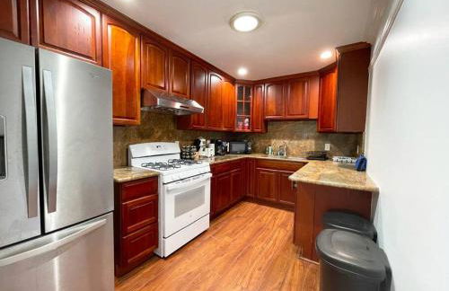 570 BayFair 5Br Coze home with Greatviews - Foto 30