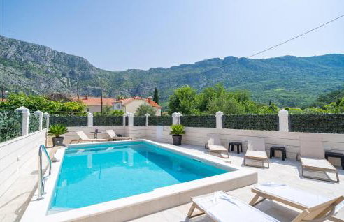 Lovely Apartment In Dubrovnik With Wifi - Photo 10