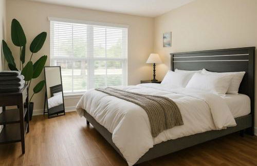 Dreamy 2BR Home with BQQ I Gym & Pool - Foto 2