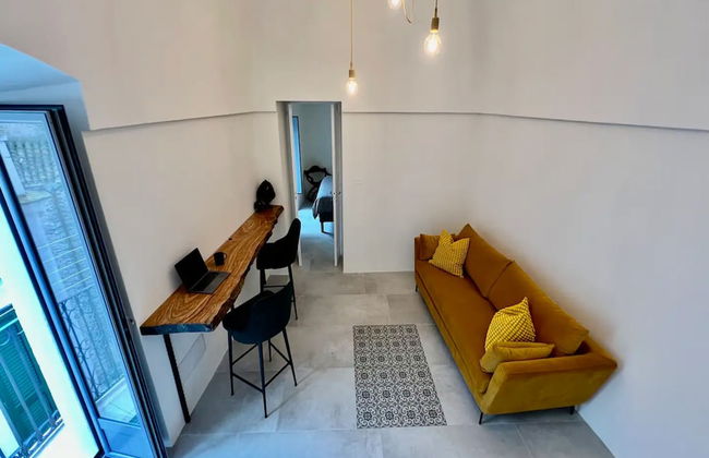 Tiny Townhouse In The Historic Centre - Photo 28