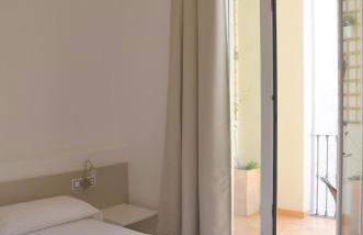 Claris Apartments - Photo 23