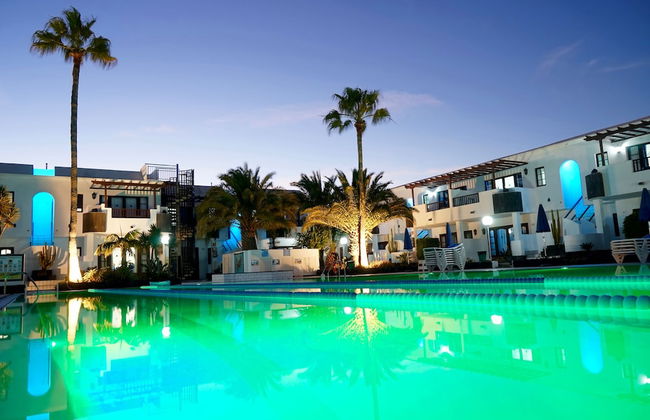 Apartamentos Plaza Azul - Photo 27