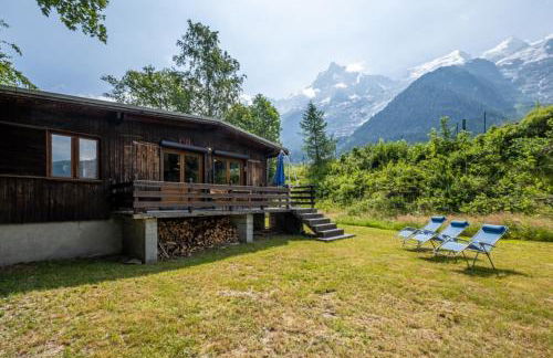 Rustic chalet with garden in Chamonix - Photo 13