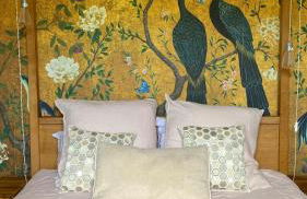 Signature topfloor flat in a shared XIX century Mansion in Western Paris - Foto 3