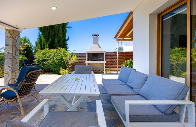 Villa Argaka Sunset Large Private Pool Walk to Beach Sea Views A C Wifi Eco-friendly - 2760 - Foto 44