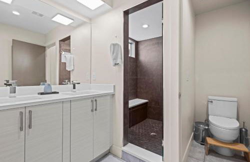 Modern Townhome for long stays Near Sloans Lake - Foto 24