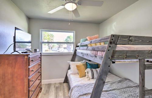 Pet-Friendly Merritt Island Home with Heated Pool - Foto 25