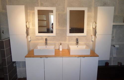 beautiful provencal mas with pool in barbentane, close to avignon, sleeps 8. - Photo 72