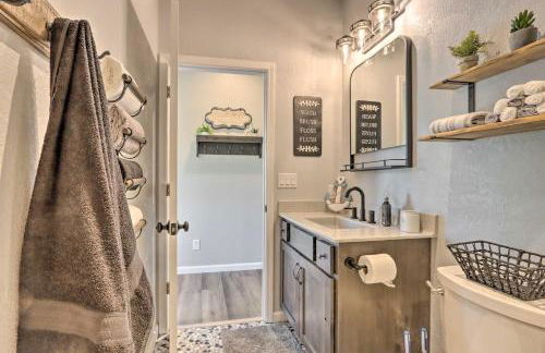 Grill and Fire Pit Blue Cabin Ozarks Getaway! - Photo 14