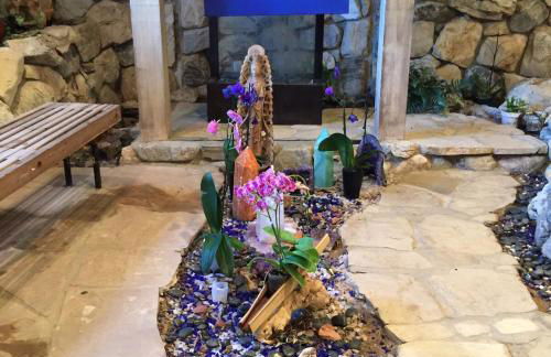 Family Nature Retreat Near LA with Indoor Grotto Pool - Foto 3