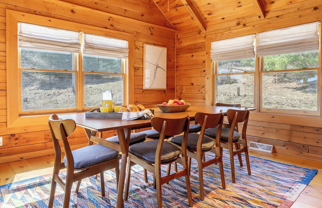 Secluded w/ Deck Views, Hot Tub, & Ping Pong Hudson in the Berks by Avantstay - Foto 103