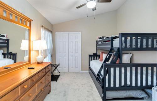 Amazing Vacation Home With Private Pool at Highland Reserve! - Foto 44