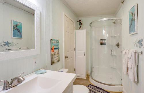 1 Mi to Festivals! Grand Isle Getaway w/ Deck - Foto 18