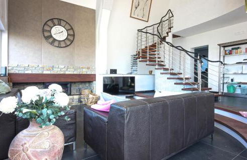 Stunning Home In Laureana Cto With Wifi - Foto 10