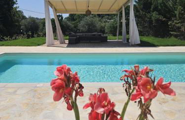 Sundial Houses - Pool & Garden - Foto 5