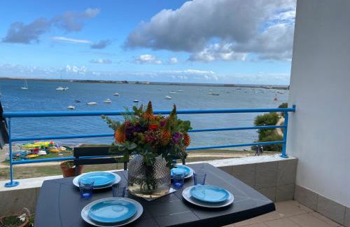 RÉF 335 - PORT-LOUIS appartement vue mer type 3 avec balcon - Foto 9