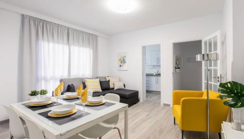 Santa Cruz Downtown Apartment, Luminosidad, Confort y Estilo - Foto 4