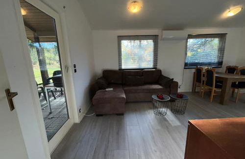 bungalow104 keybox starlink wifi tv woods pittoresque lidl restaurant P biophilila x5 - Foto 13