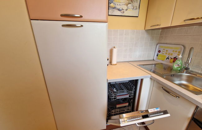 Sunshine Beach House directly at the lake - Foto 9