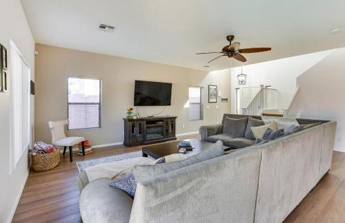 Pool, Game Room! Family-Friendly Surprise Retreat - Foto 3