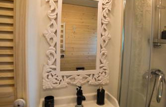 JURA GLAMP luksusowe całoroczne domki na wyłączność KOPUŁY IGLOO taras ogród - Foto 20